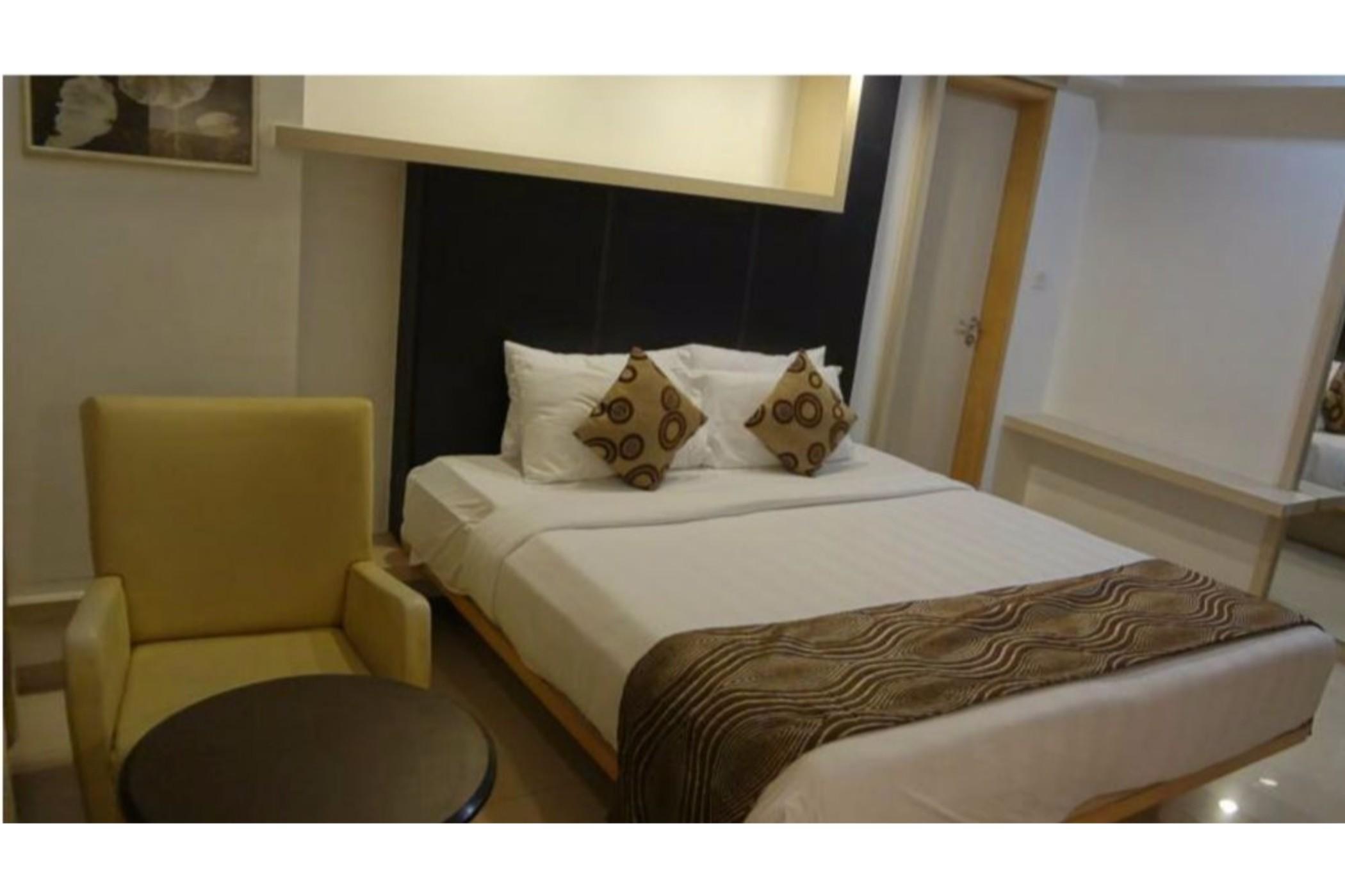 ดิ โอเรียนตัล เรซิเดนซี โฮเทล Hotel มุมไบ ภายนอก รูปภาพ