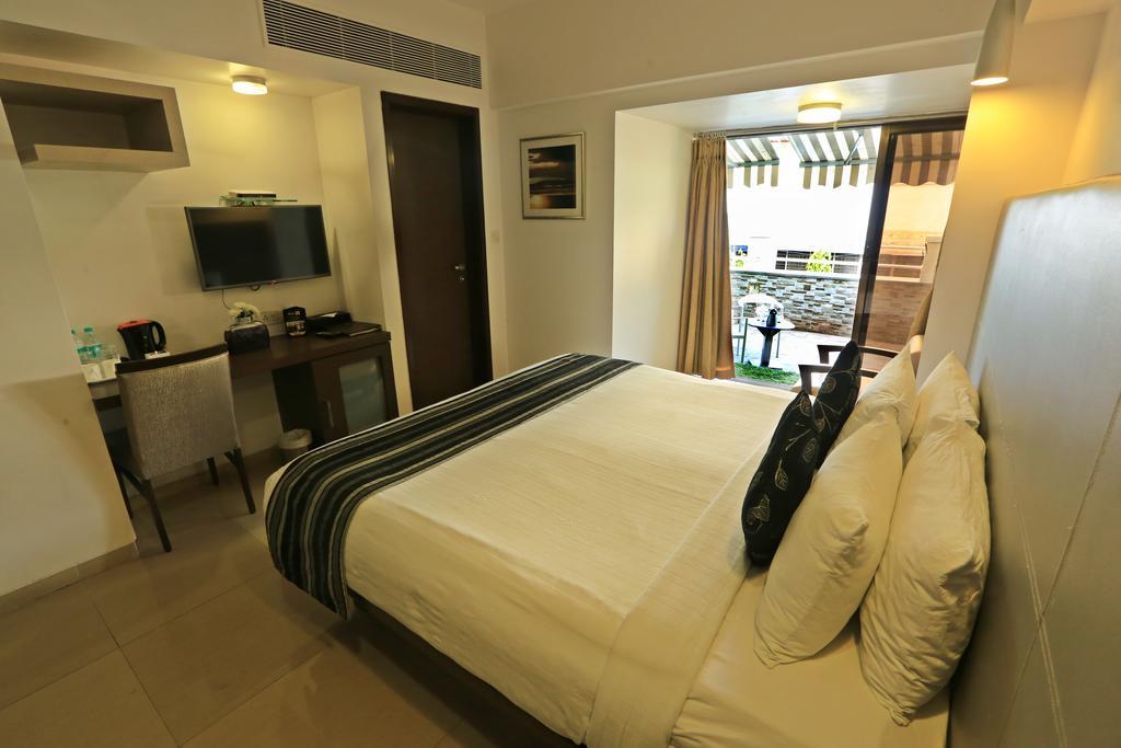 ดิ โอเรียนตัล เรซิเดนซี โฮเทล Hotel มุมไบ ภายนอก รูปภาพ
